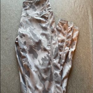 white camo leggings